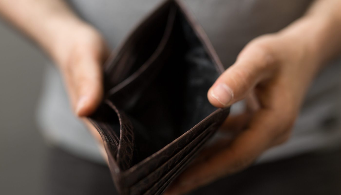 Når barnefamilier ikke har råd, forplanter det seg som sjokkbølger i økonomien nedenfra. Foto: AdobeStock