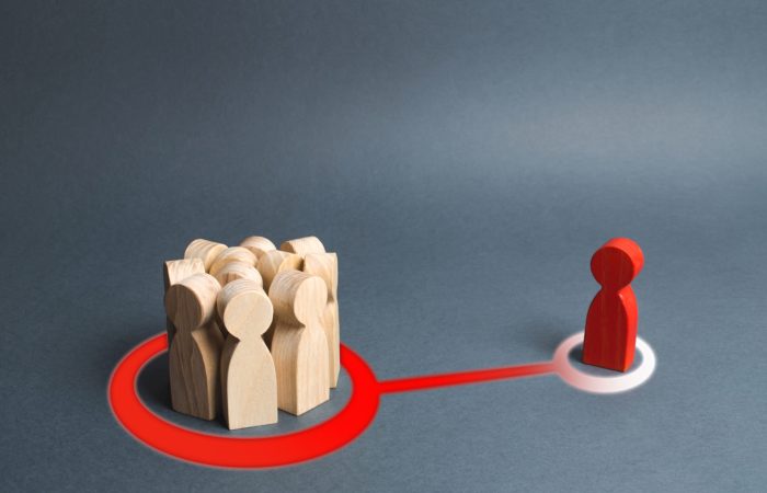 Monjia A. Mzali mener at regelverket bør legge til rette, ikke legge hindringer i veien for små og mellomstore bedrifter. Foto: AdobeStock.