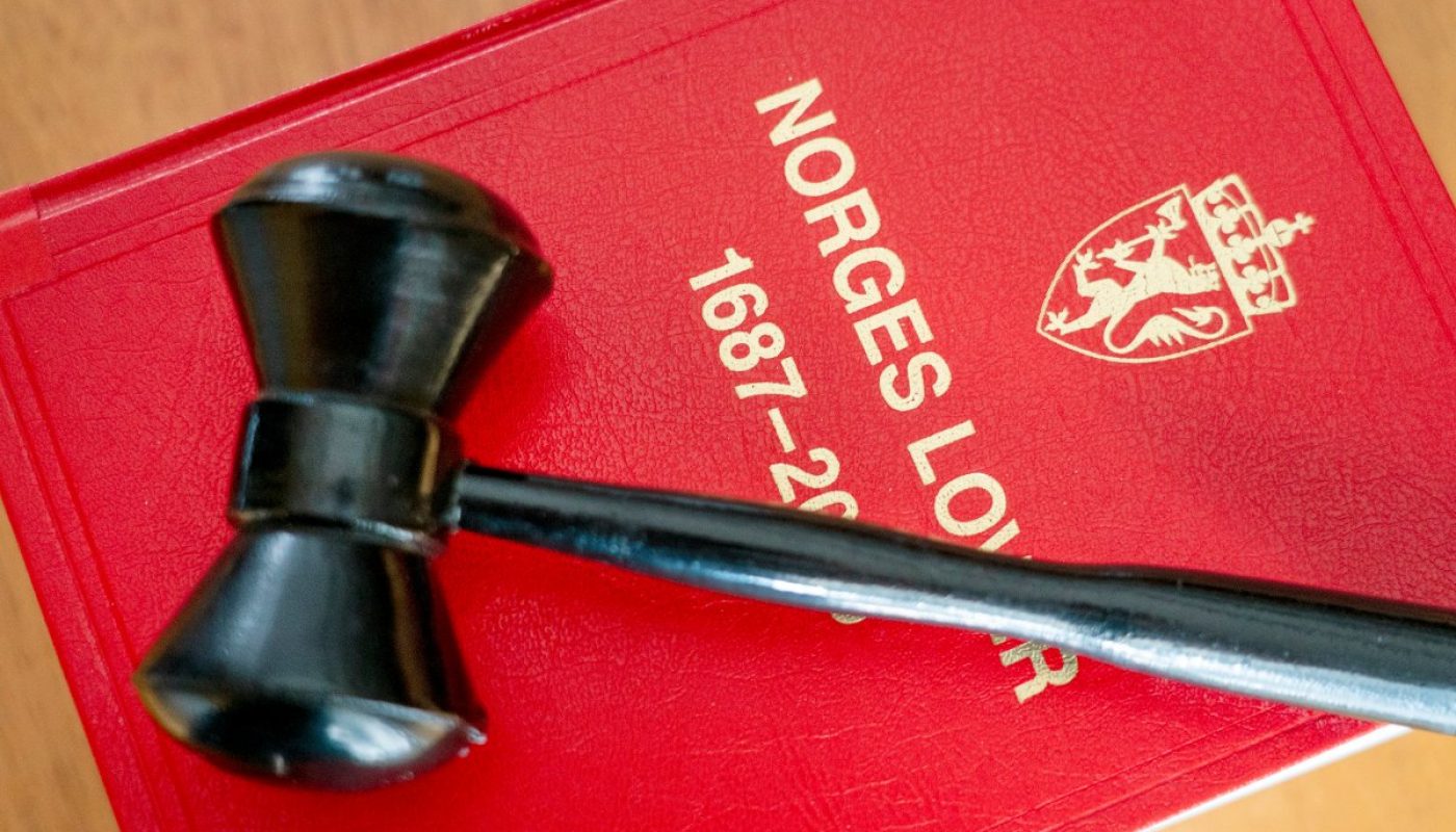 SMB Norge mener det er bedre å forlenge dagens midlertidige lov og sende saken tilbake til regjeringenfor en grundig gjennomgang. Foto: AdobeStock.