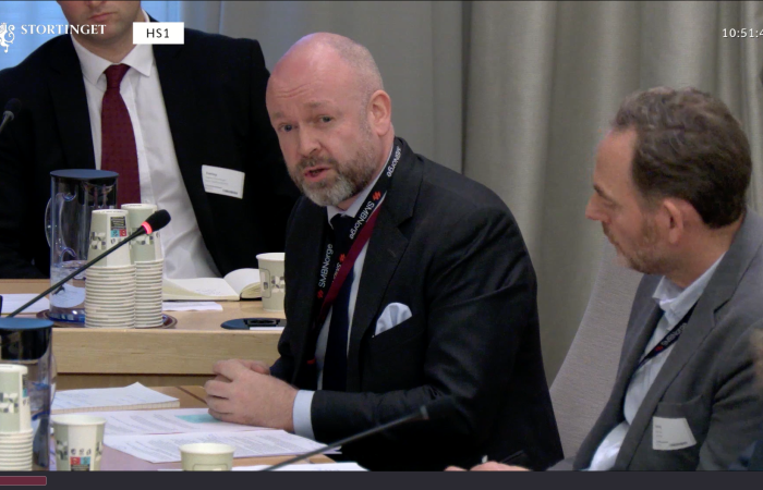 Høring i finanskomiteen Administerende direktør Jørund H. Rytman og sjefsøkonom Terje Strøm deltok i finanskomiteens høring på vegne av SMB Norge.